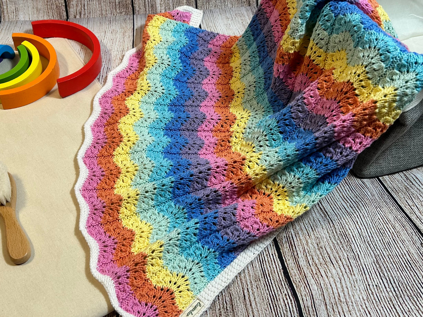 Rainbow Cotton Receiving Blanket (Pastel)