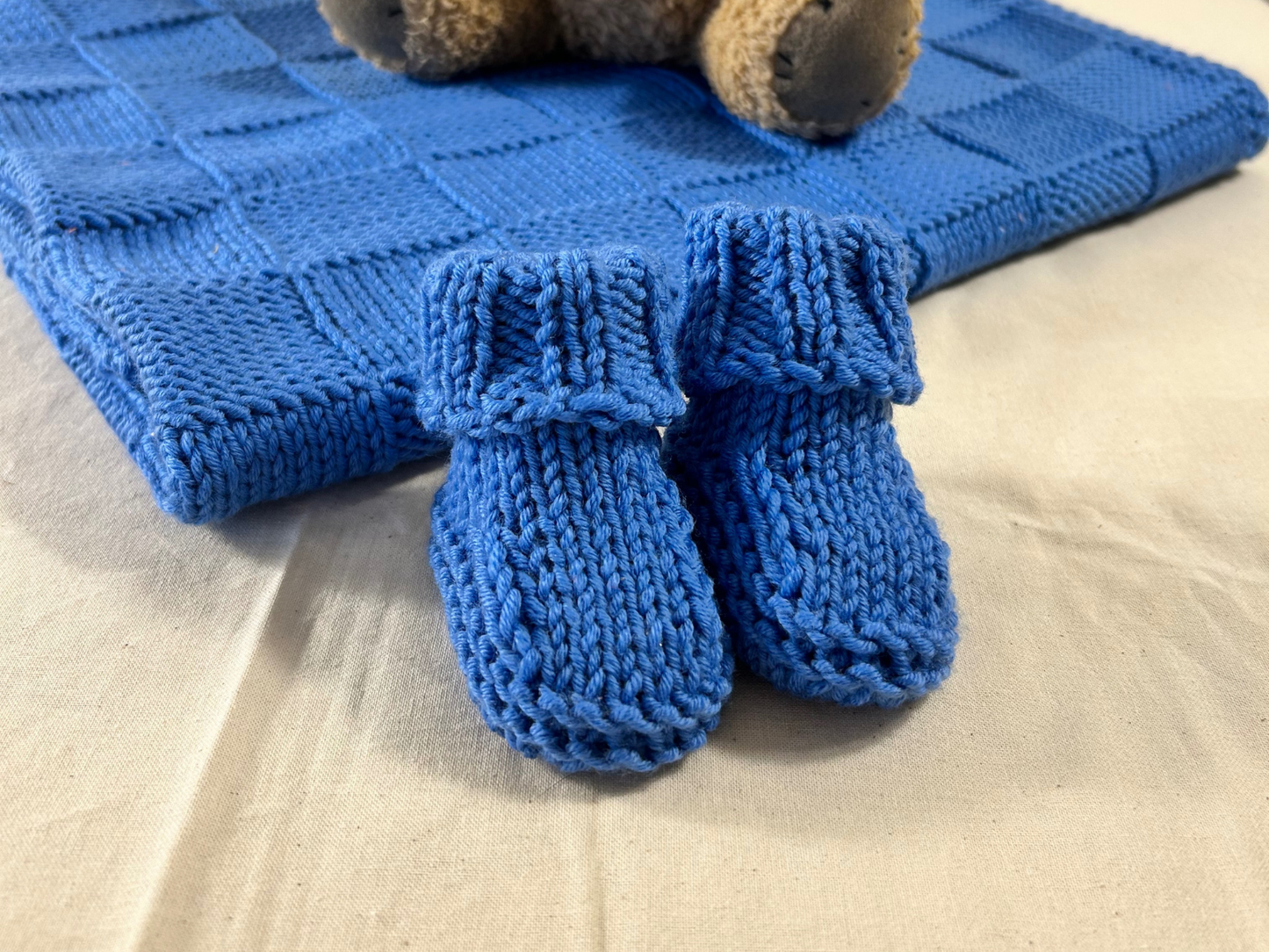 Newborn Baby Booties | Gender Reveal | Baby Shower | Merino Wool